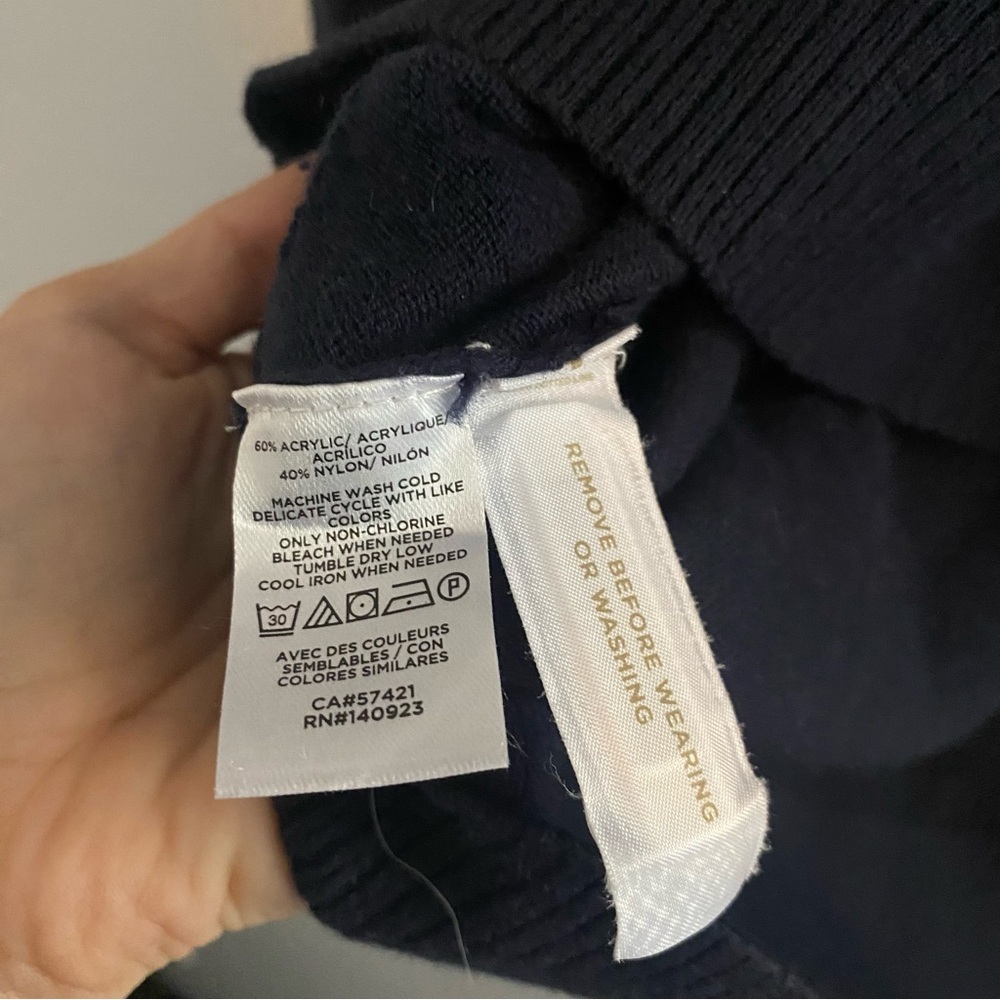 LOFT | Slouchy V-Neck Oversized Sweater Navy Blue - Picture 2 of 7